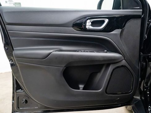 New 2026 Jeep Compass Latitude image 20