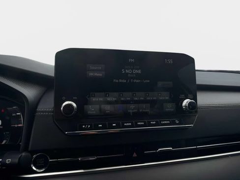 Used 2024 Mitsubishi Outlander SEL FWD image 18