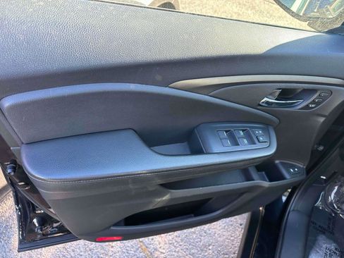 Used 2021 Honda Pilot EX-L image 16