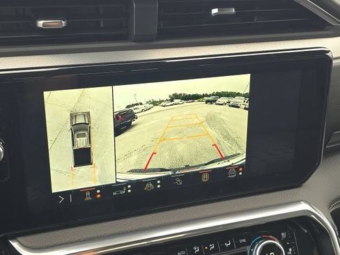 Used 2024 GMC Sierra 1500 Denali AWD/4WD image 34