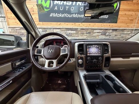 Used 2017 RAM 1500 Laramie w/ Convenience Group AWD/4WD image 34