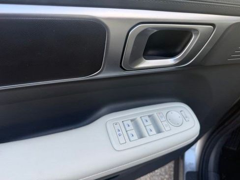 Used 2024 Hyundai Santa Fe SEL FWD image 13