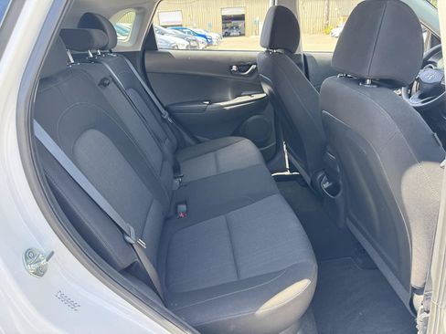 Used 2023 Hyundai Kona SEL FWD image 16