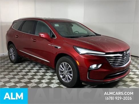 Used 2024 Buick Enclave Premium image 13