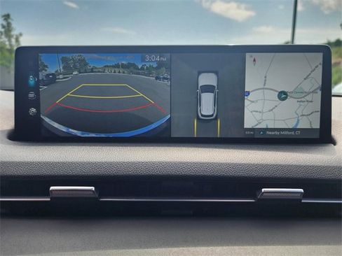 Used 2024 Genesis GV70 2.5T w/ Advanced Package image 18