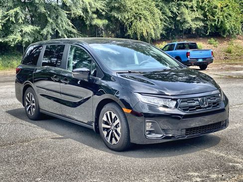 New 2026 Honda Odyssey EX-L image 5