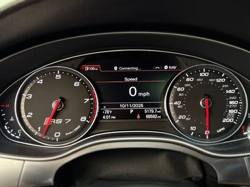 Used 2015 Audi RS 7 Prestige image 38