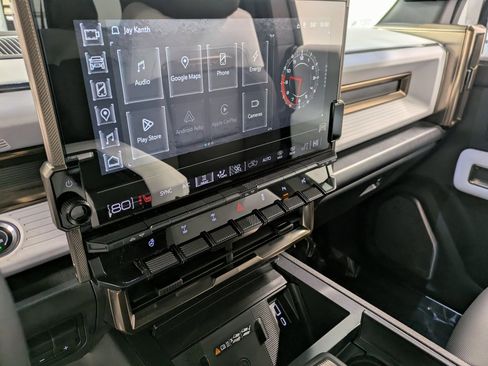 Used 2024 GMC Hummer EV 3X w/ Extreme Off-Road Package image 11