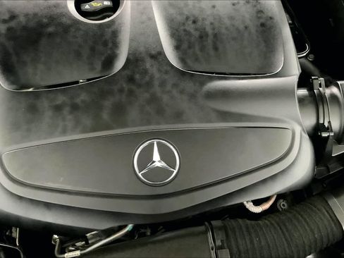 Used 2019 Mercedes-Benz CLA 250 4MATIC image 30