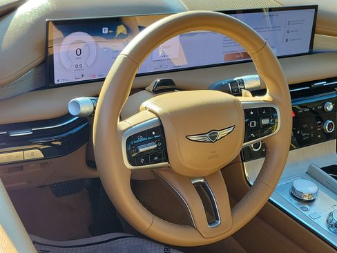 Certified 2026 Genesis G80 2.5T Advanced AWD/4WD image 9