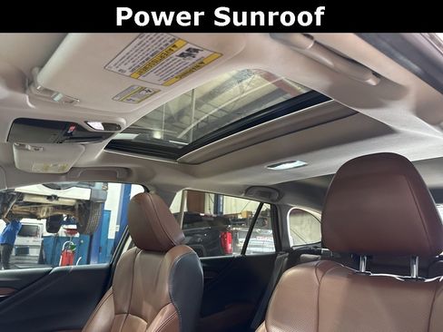 Used 2020 Subaru Outback Touring XT image 3