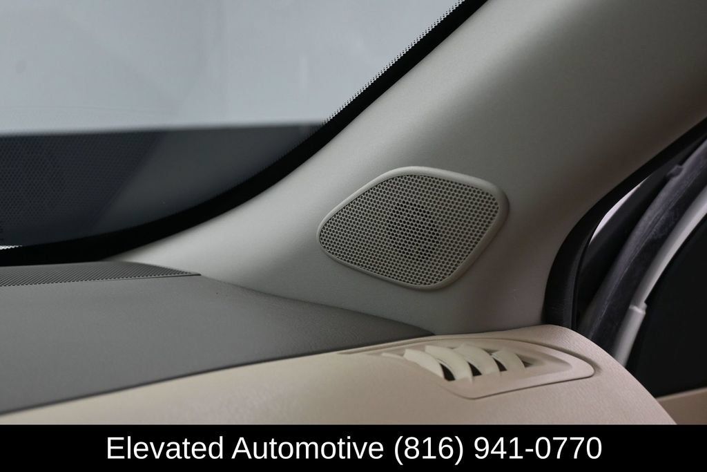 Used 2014 Nissan Pathfinder Platinum w/ Platinum Premium Package AWD/4WD image 27