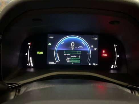 Used 2025 Toyota Camry LE FWD image 37