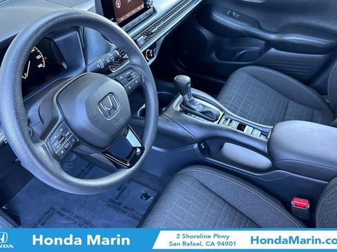 Certified 2025 Honda HR-V LX image 13