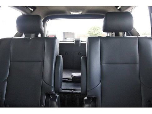 Used 2023 Lexus GX 460 Premium AWD/4WD image 13