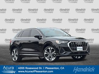 Used 2020 Audi Q3 2.0T Prestige w/ Prestige Package video 1