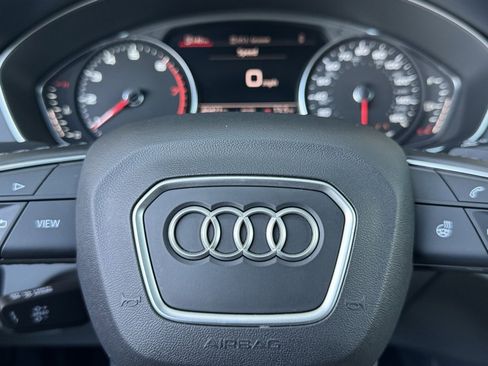 Used 2022 Audi Q5 2.0T Premium w/ Convenience Package image 28