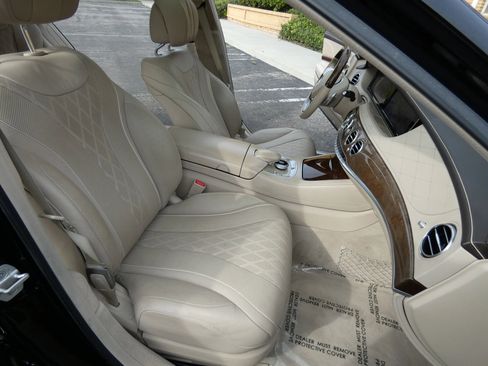 Used 2014 Mercedes-Benz S 550 Sedan image 29