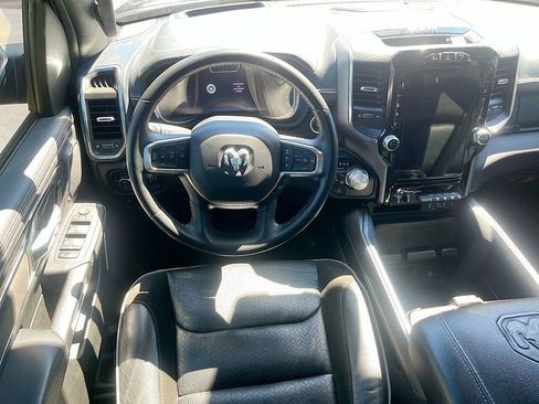Used 2024 RAM 1500 Laramie image 24