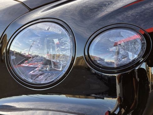 Used 2020 Bentley Flying Spur W12 image 26