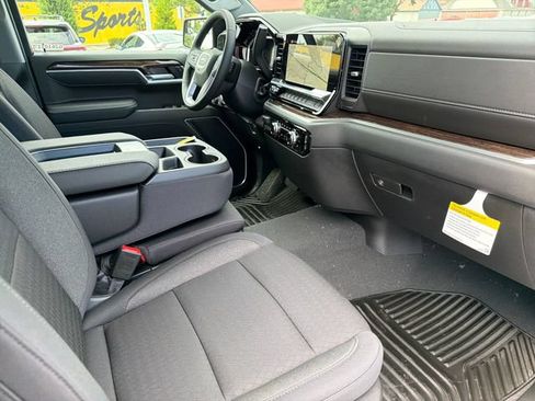 New 2026 GMC Sierra 1500 Elevation w/ X31 Off-Road Package AWD/4WD image 21