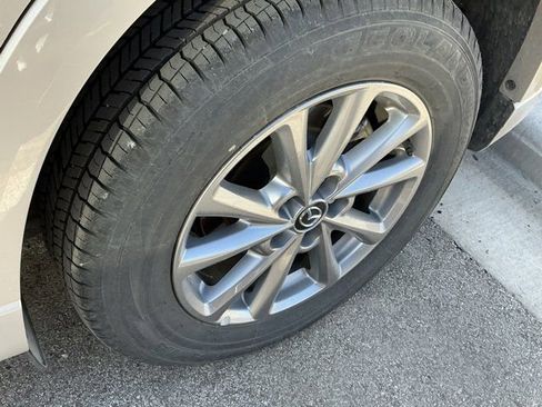 Used 2025 MAZDA CX-5 AWD 2.5 S w/ Select Package image 16