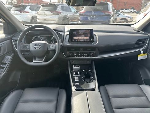 New 2026 Nissan Rogue SV image 14