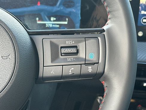New 2026 Nissan Kicks SR FWD image 25