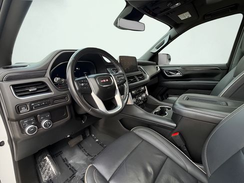 Used 2023 GMC Yukon SLT AWD/4WD image 22