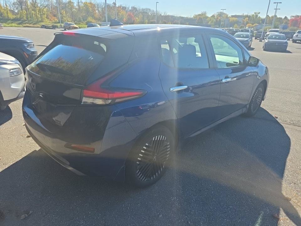 Used 2024 Nissan Leaf SV Plus FWD image 5