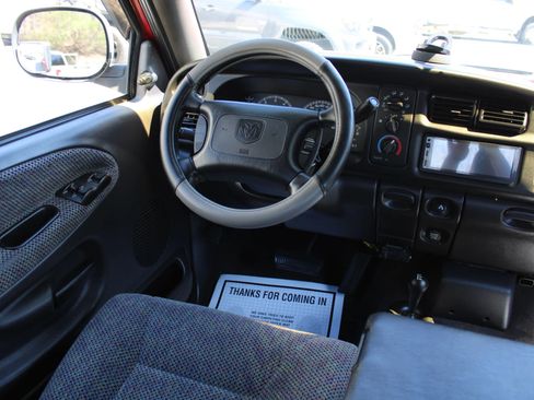 Used 2000 Dodge Ram 1500 Truck 4x4 Quad Cab image 16