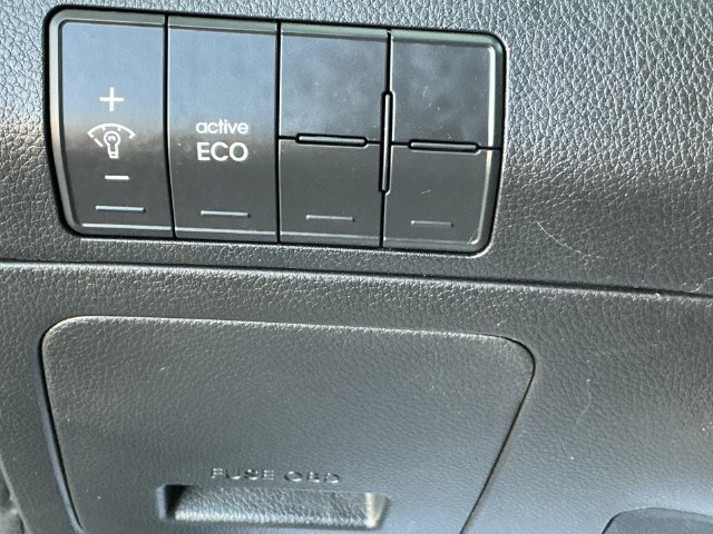 Used 2016 Hyundai Elantra GT FWD image 14