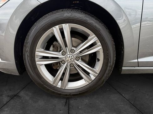 Used 2020 Volkswagen Jetta R-Line w/ R-Line Cold Weather Package image 14