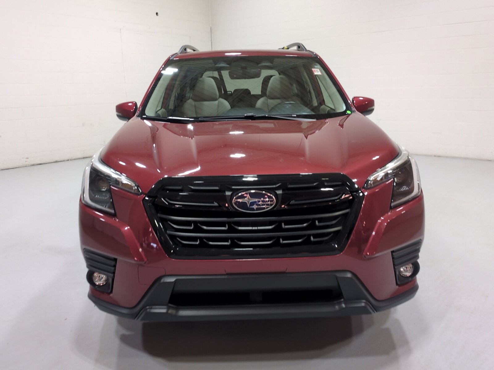 Certified 2024 Subaru Forester Limited w/ Pop Package 2 AWD/4WD image 8