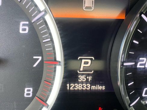 Used 2017 Acura MDX SH-AWD image 26