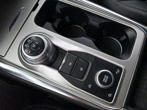 Used 2020 Ford Explorer Limited AWD/4WD image 28