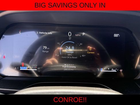 Used 2025 Jeep Grand Cherokee Altitude RWD image 17