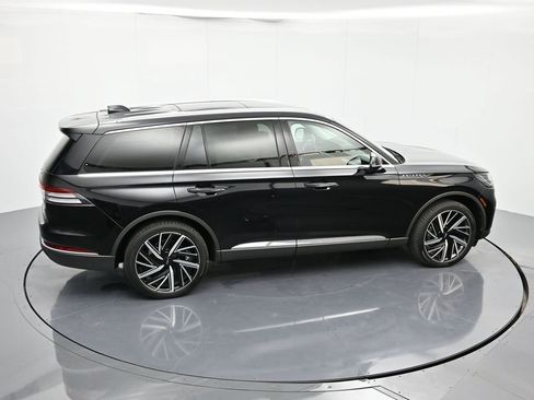 New 2025 Lincoln Aviator Reserve w/ Equipment Group 201A image 32