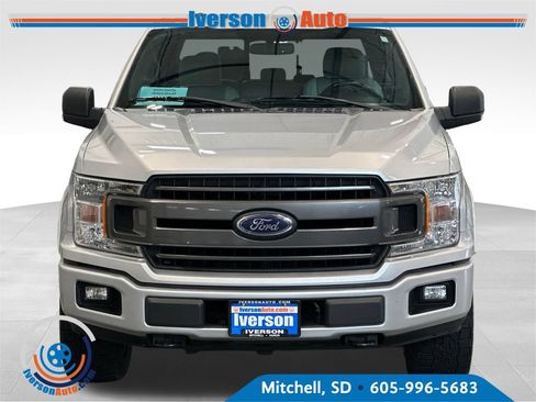 Used 2018 Ford F150 XLT w/ Equipment Group 302A Luxury AWD/4WD image 3