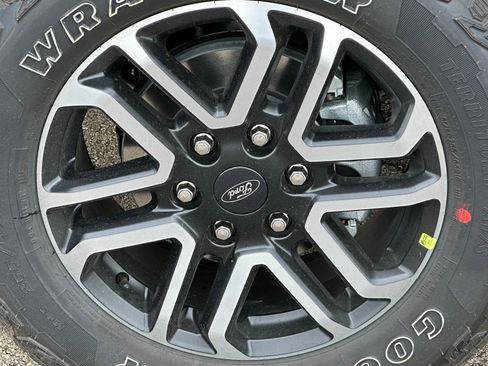 New 2025 Ford Ranger Lariat w/ Trailer Tow Package image 13