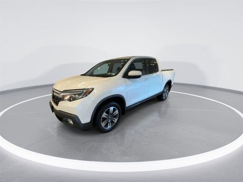 Used 2017 Honda Ridgeline RTL image 3