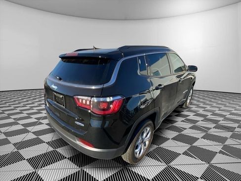 New 2026 Jeep Compass Latitude AWD/4WD image 5