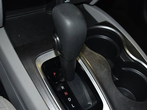 Used 2018 Honda Pilot LX image 17