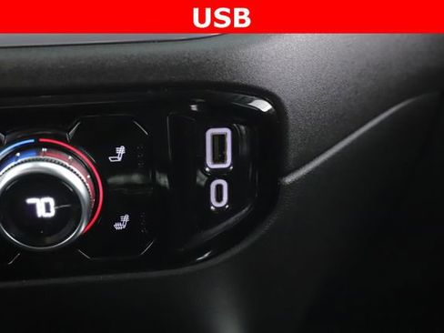 Used 2024 GMC Sierra 1500 Elevation image 24