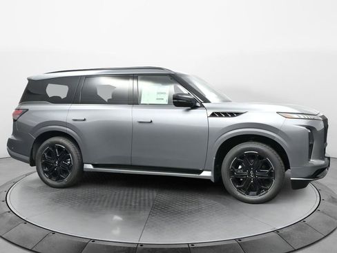 New 2026 INFINITI QX80 4WD w/ Sport Exterior Package image 8