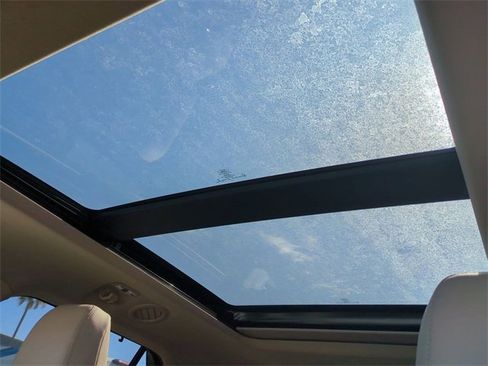 Certified 2023 Ford Explorer Platinum w/ Technology Package image 20