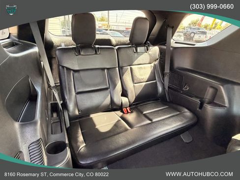 Used 2022 Ford Explorer ST AWD/4WD image 15