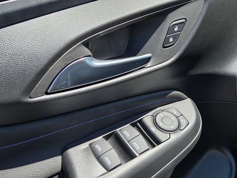 New 2026 Buick Envista Sport Touring w/ Convenience I Package FWD image 22
