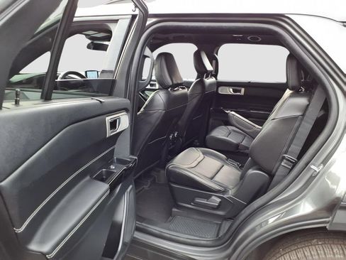 Certified 2023 Ford Explorer ST w/ Equipment Group 401A AWD/4WD image 32