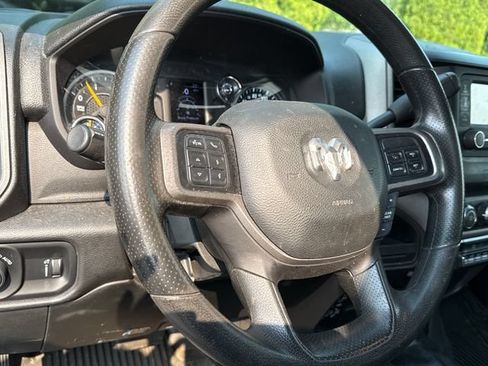 Used 2022 RAM 2500 Tradesman w/ Chrome Appearance Group AWD/4WD image 14
